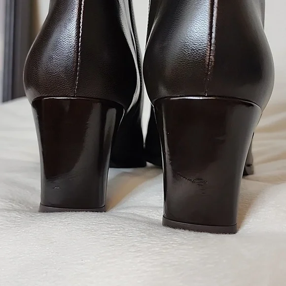 RARE Vintage Stuart Weitzman Heeled Boots Dark Brown Nappa Leather Ankle Booties - Picture 9 of 16
